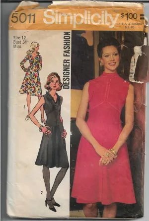 Simplicity 5011 Sleeveless Dress Vintage Sewing Pattern 1970s Designer Fashion