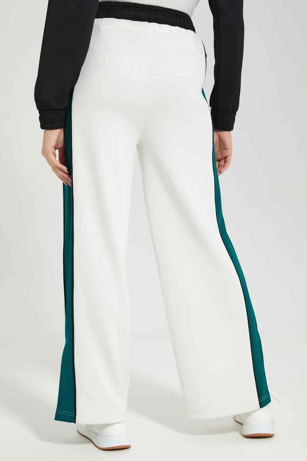 Women White And Green Color Block Active Pant